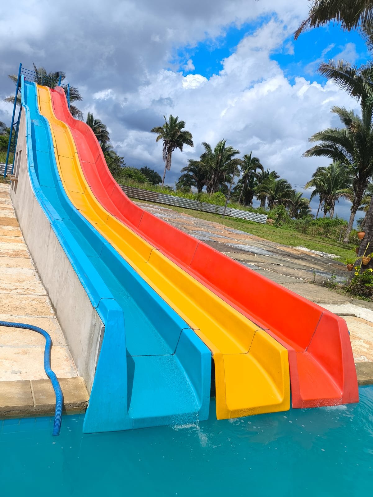 Surf Hill de três pistas com 30 metros lineares